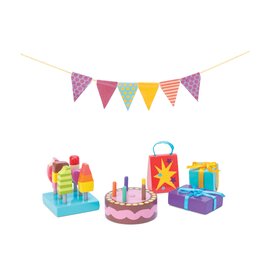 Le Toy Van Daisylane | Party Time Accessory Pack