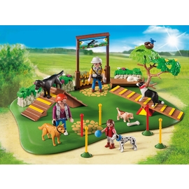 playmobil dog walker